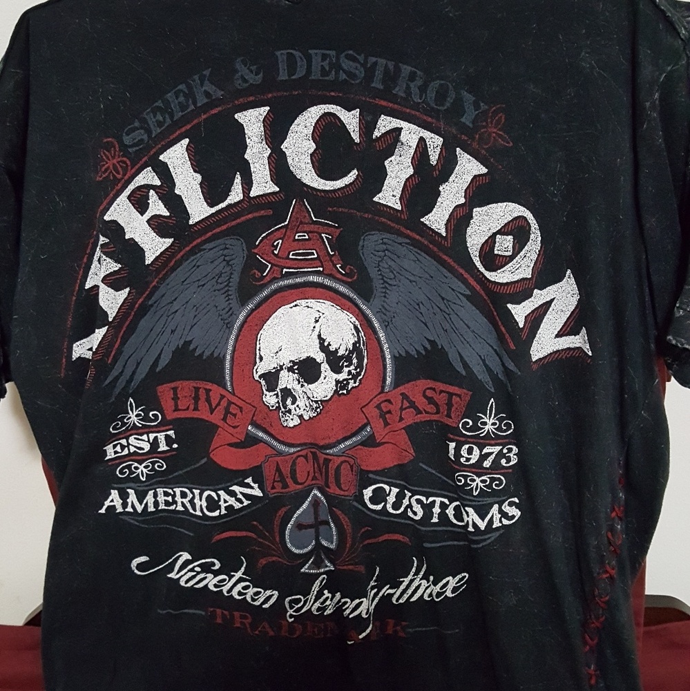 Affliction t-shirt